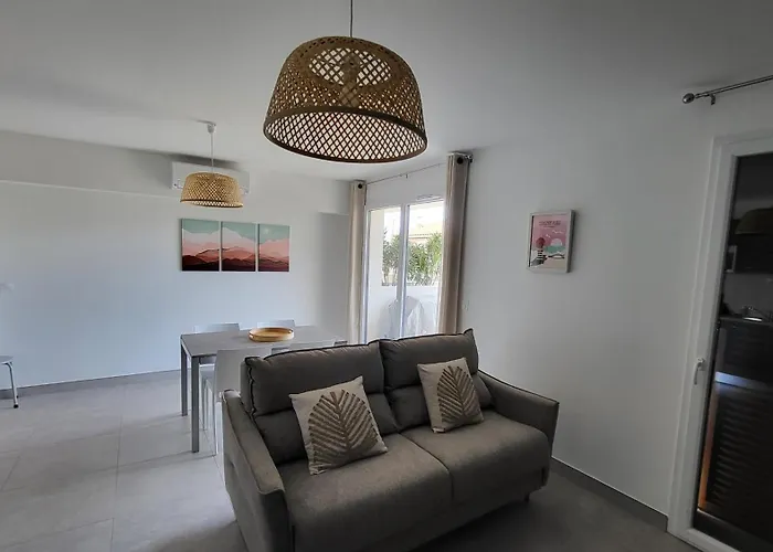 Apartament Naia T3 Climatise Piscine Jardin Proche *