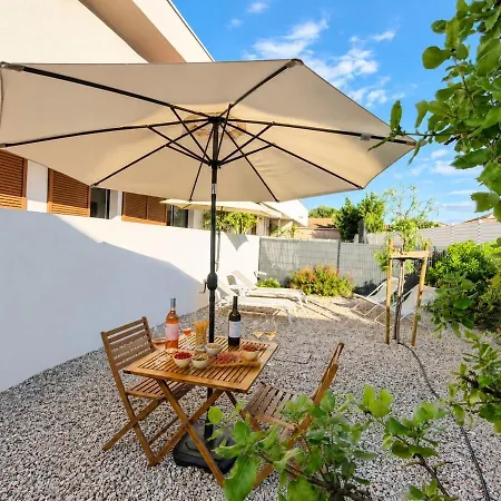 Naia T3 Climatise Piscine Jardin Proche Апартаменты Сериньян